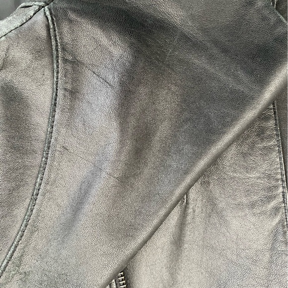 Anne Klein black leather moto jacket Size medium - Picture 10 of 10